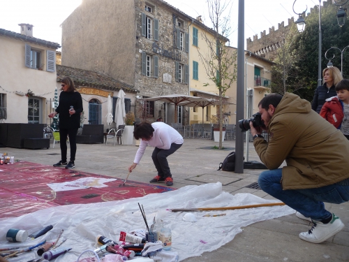 Gen, artiste peintre, sculpteur, huile sur bâche